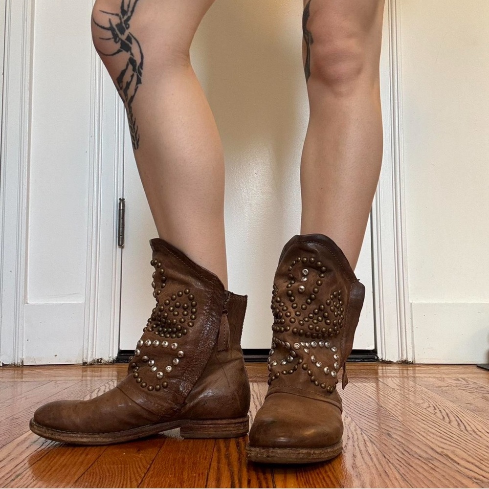 A.S 98 Brown leather studded ankle boots
size EU 36
